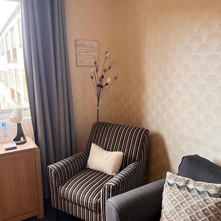 Crags View Apartment On The Royal Mile Edimburgo Esterno foto