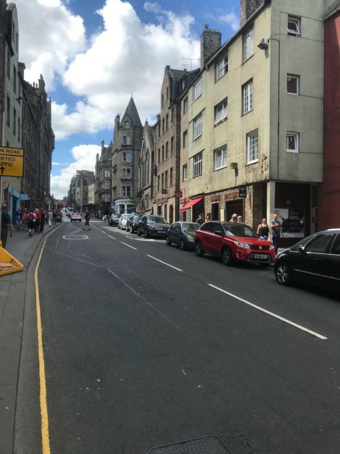 Crags View Apartment On The Royal Mile Edimburgo Esterno foto